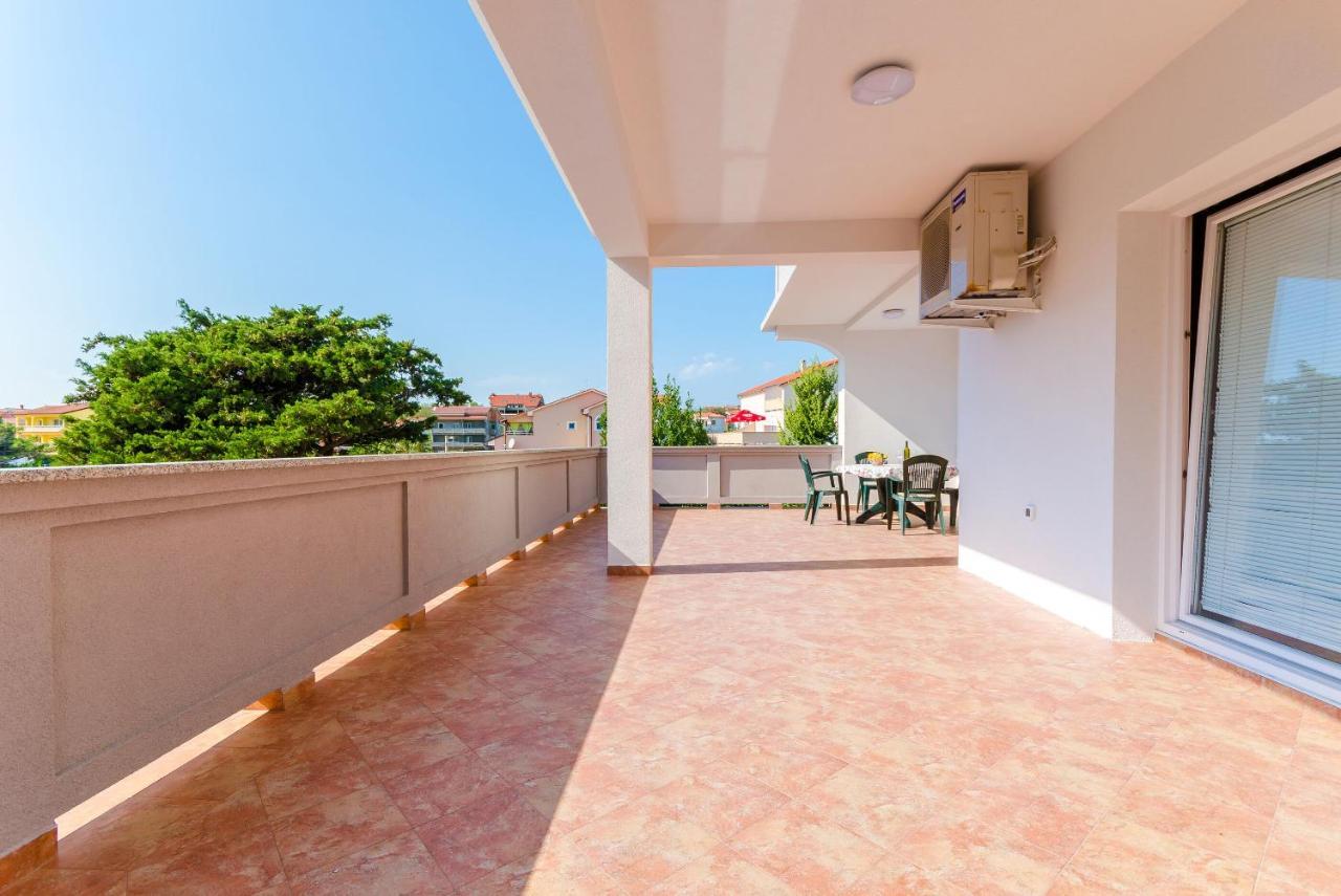 Apartments Ruza-Rajska Beach Lopar Esterno foto
